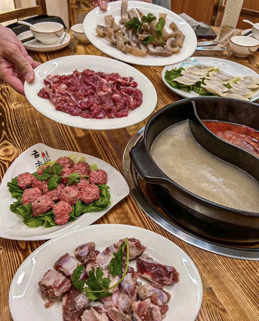 都说驴身上都是宝，新鲜的旅展肉火锅刷个几 配图1