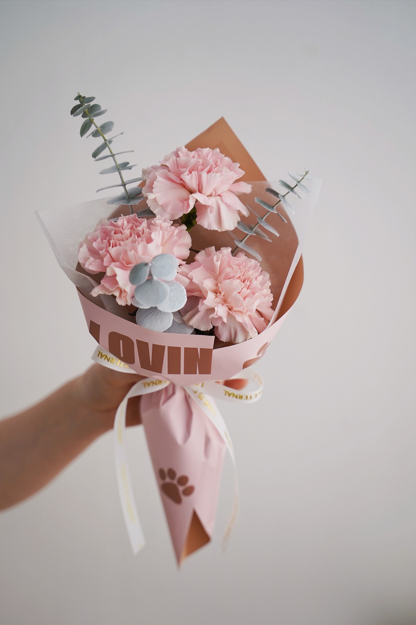 樱花粉康乃馨小花束 迷你小温柔🎀，精致可 配图2