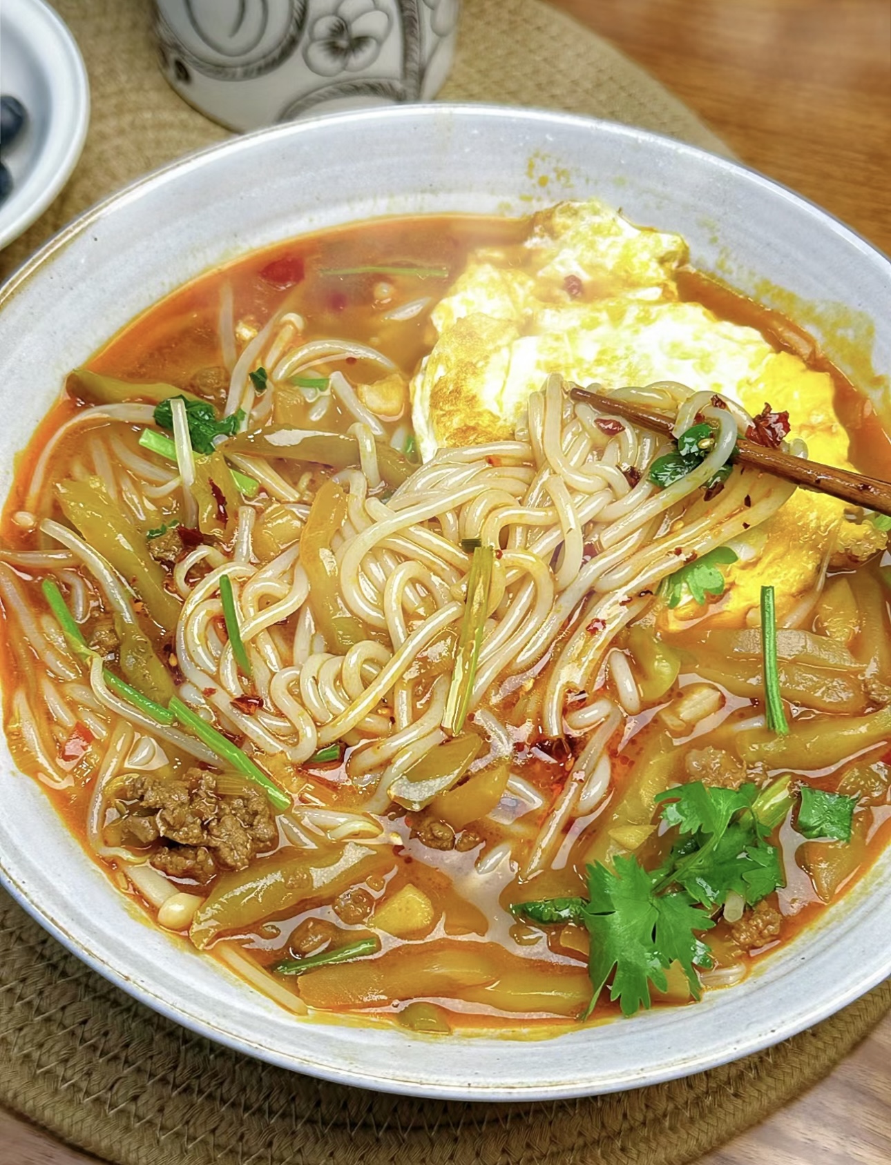 榨菜的爽脆，牛肉的鲜嫩，米线的爽滑，在一 配图2
