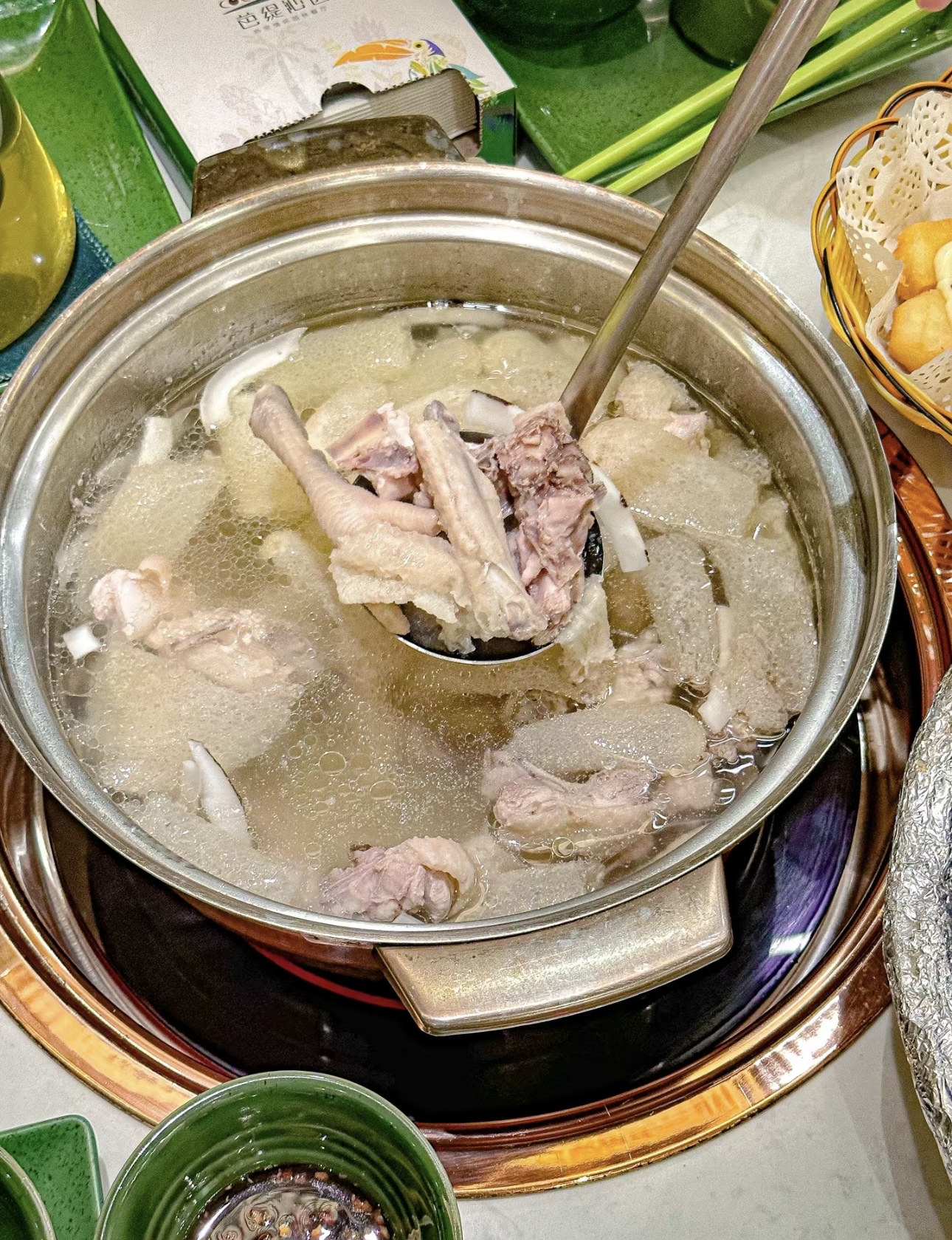 美好从这锅清香四溢的椰子鸡火锅开始。清甜 配图3