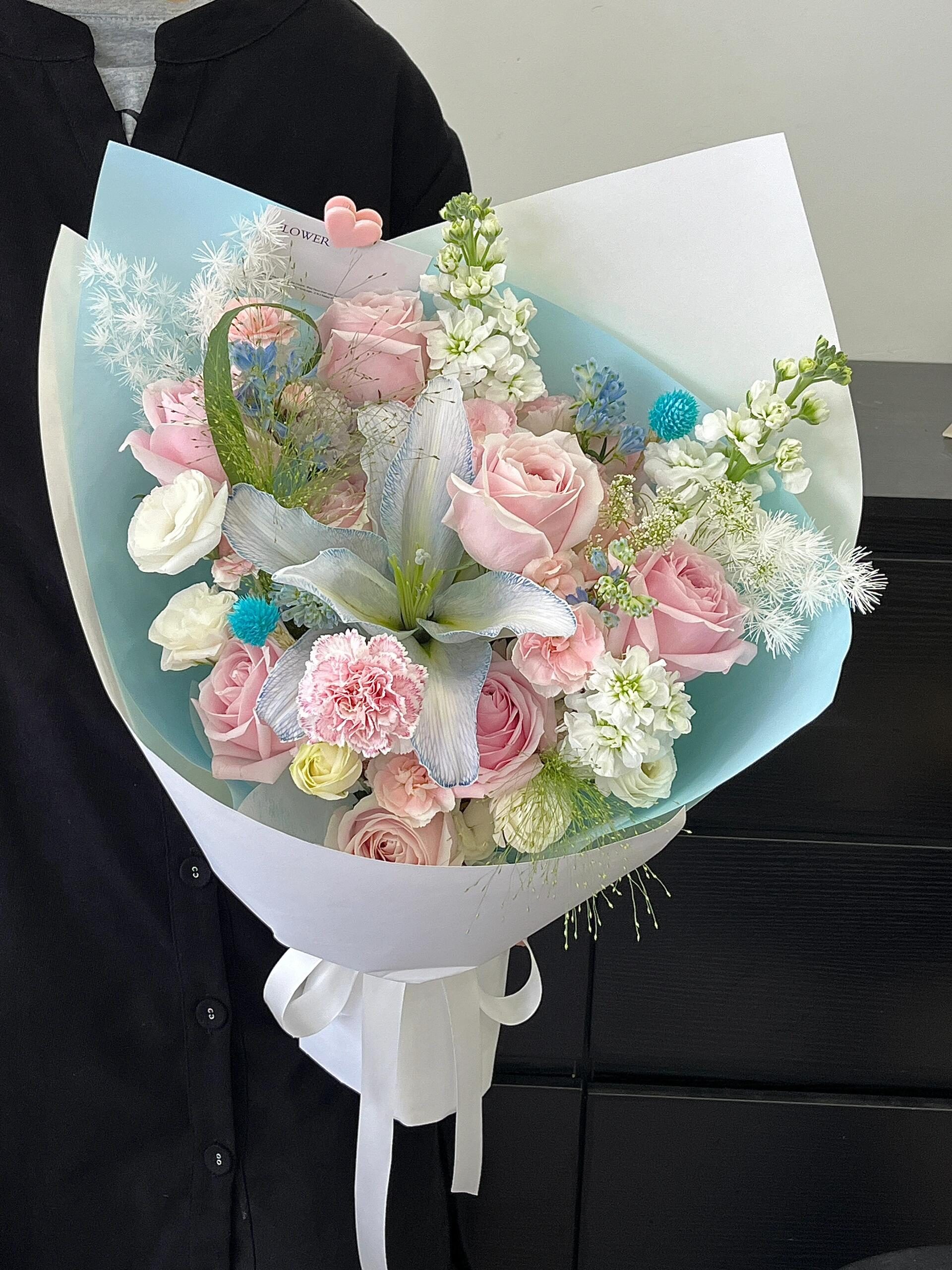 520花束💐 赶上合适 碰上认真💗💙 遇 配图1