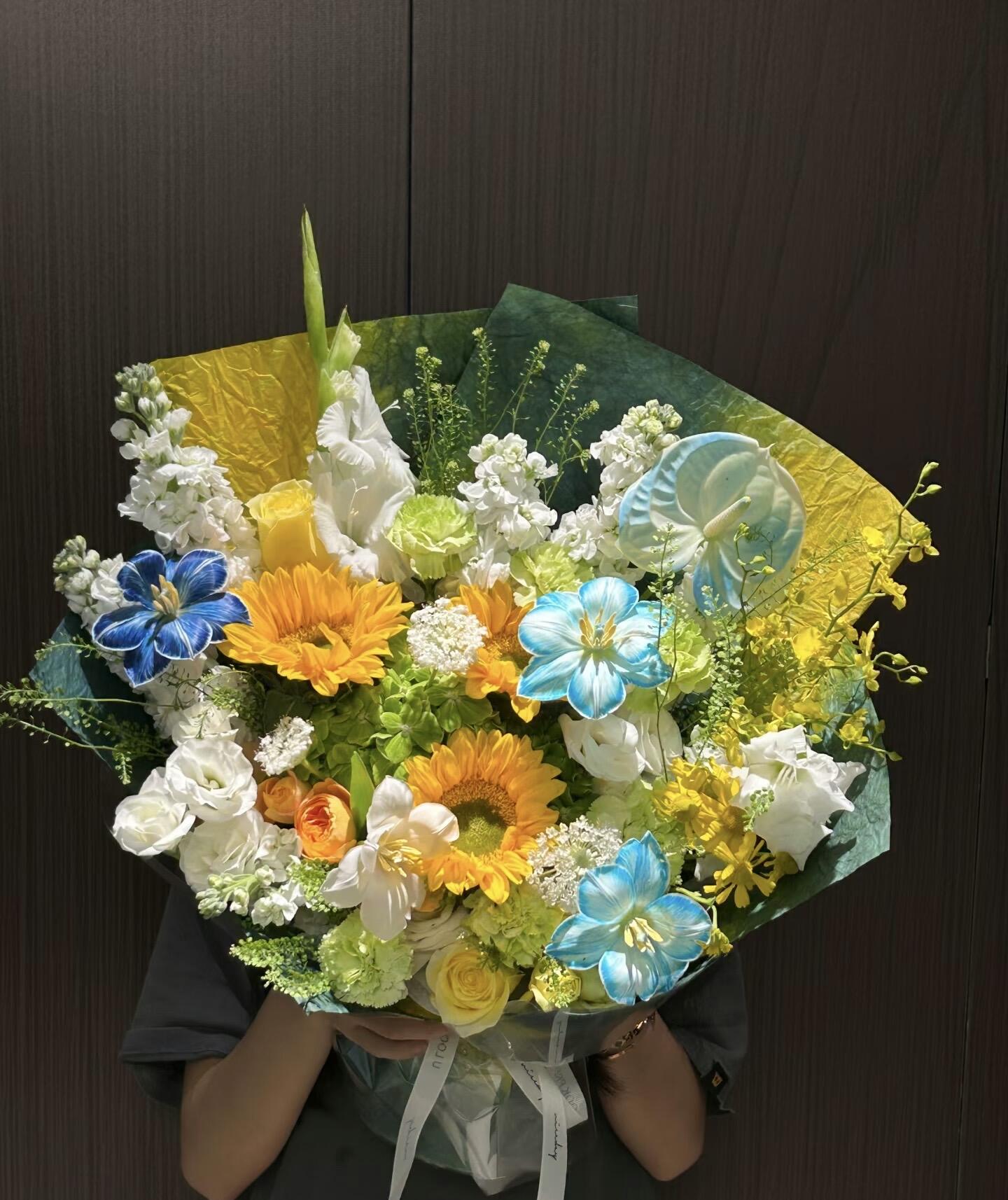 暗香✨与斑斓皆是人间伊甸 一束多巴胺油画 配图2