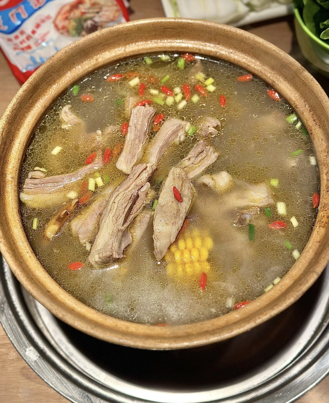 羊肉驴火锅，双重美味。鲜嫩羊肉与香韧驴肉 配图2