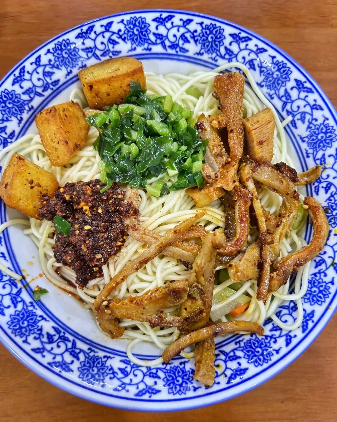“总有人劝你去见更大的世面，其实，量力而 配图2