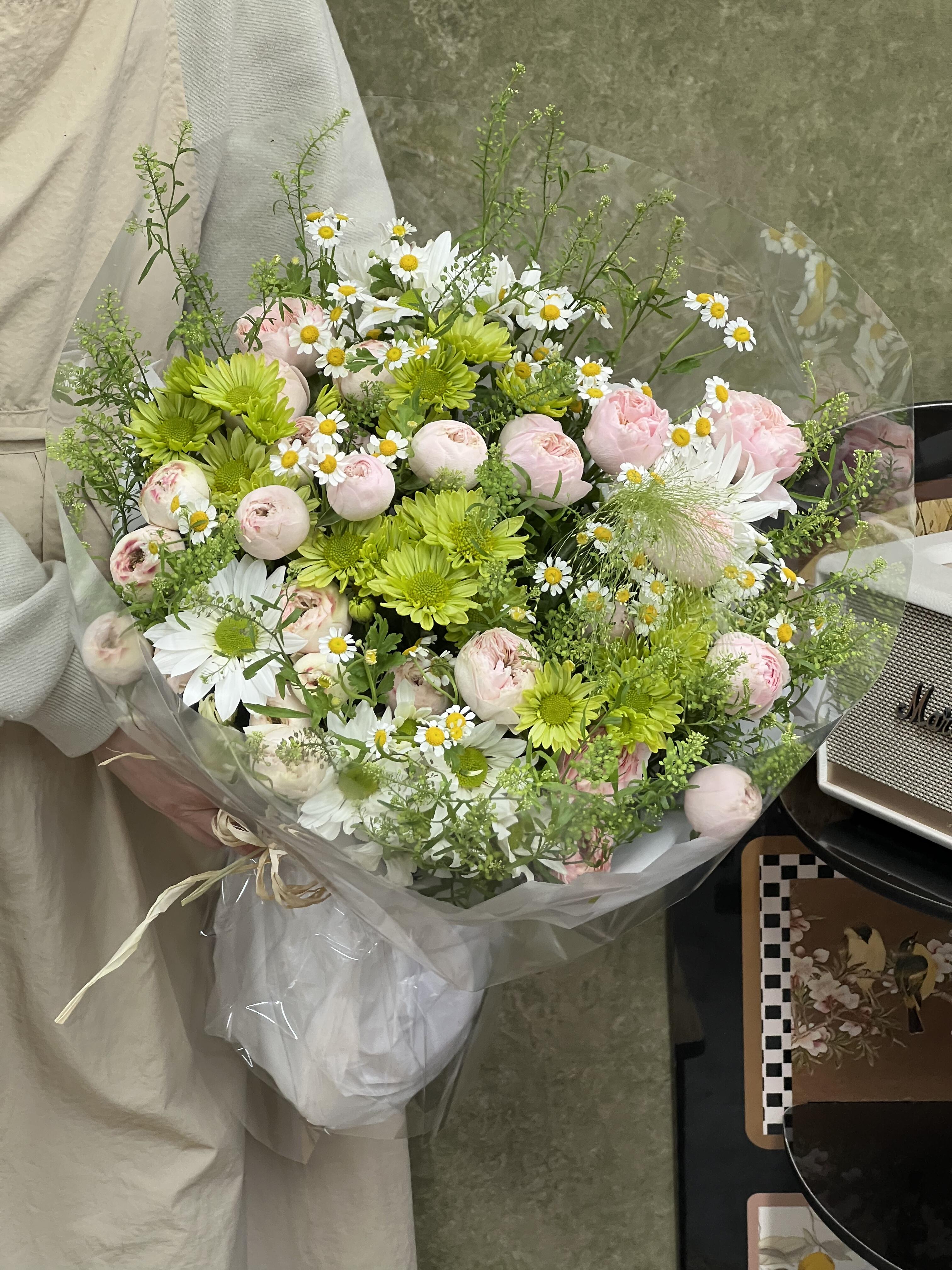 酷皮混搭花束 仿佛在山野间🌿 随手🌼一束 配图1