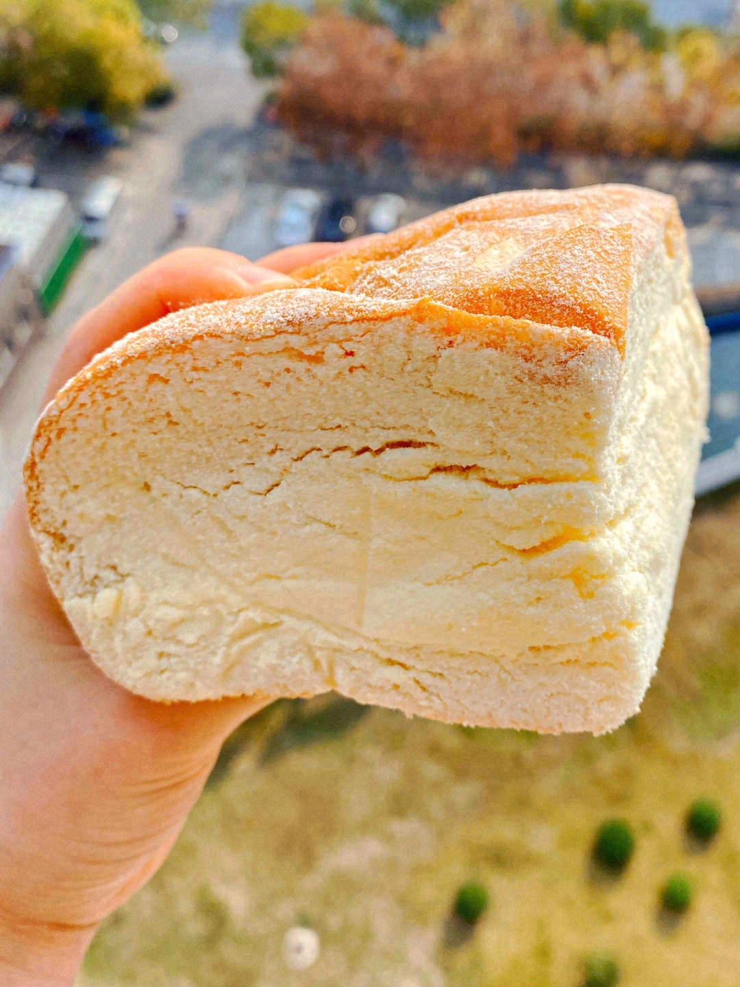 ✨宝藏乳酪包，奶味超级浓😍 外面裹了一层 配图2