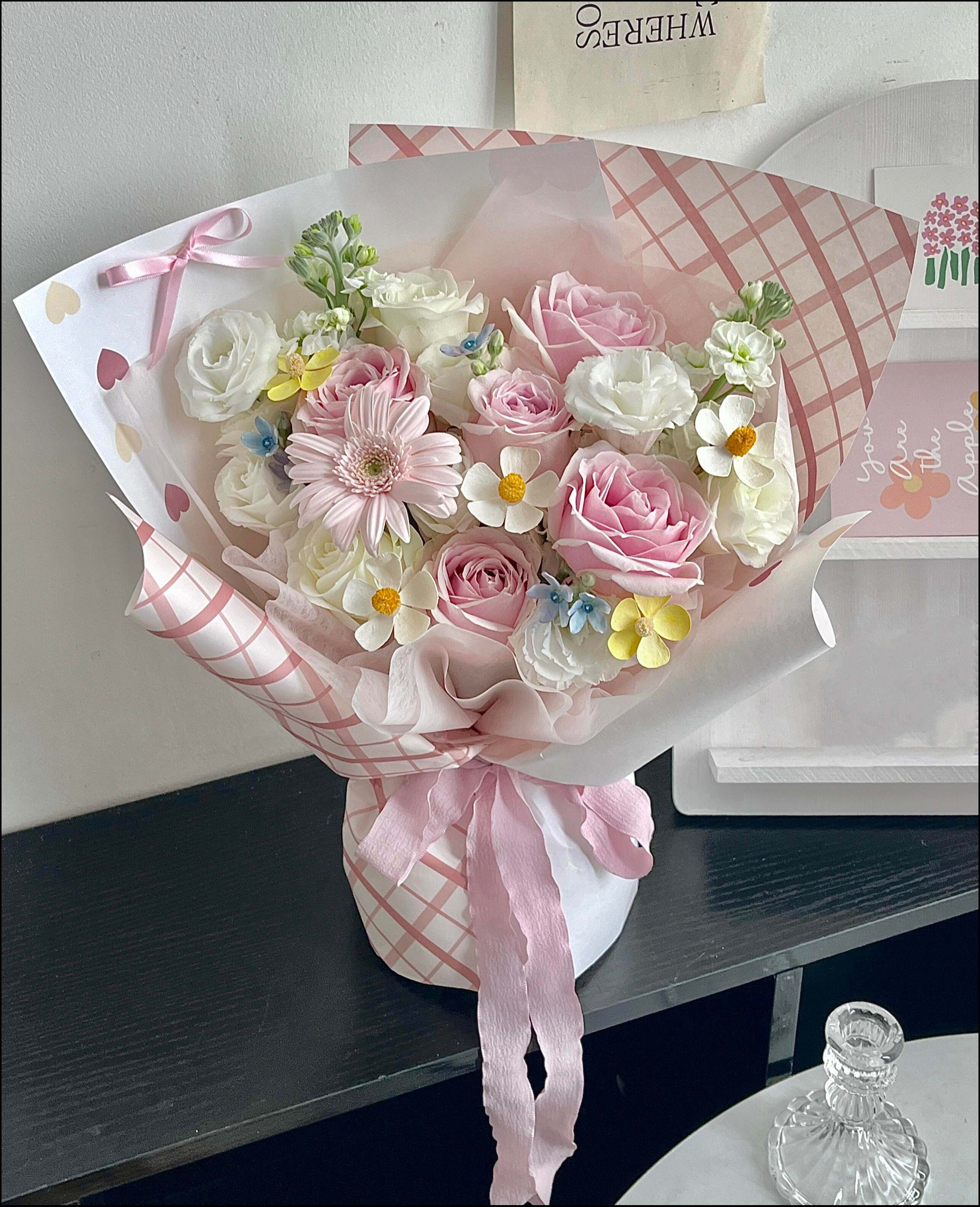 温柔粉色混搭花束 🌸 粉粉嫩嫩的小确幸  配图2