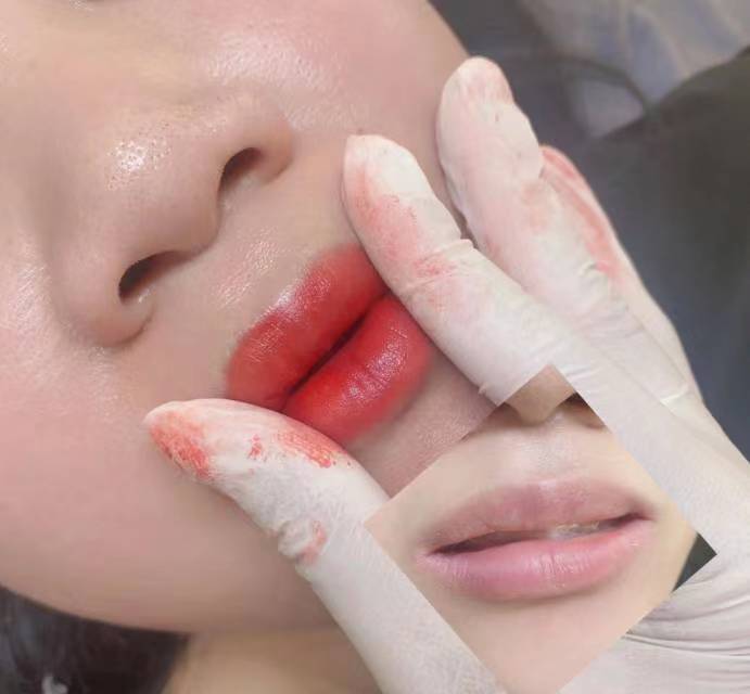 💋 妈生唇即刻效果 现在纹唇的主流 是为