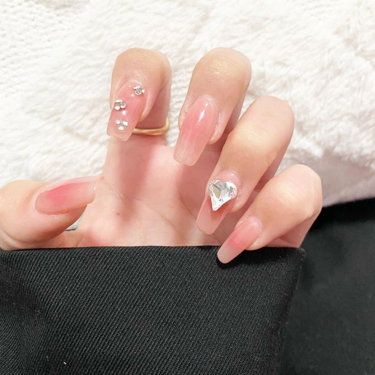 温柔显白裸色腮红美甲💅 简单的腮红晕染➕