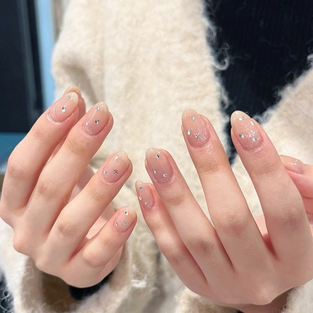 🌷ˎˊ˗ 𝐘𝐞𝐞𝐞𝐞 ✌︎ ʺ̤💅🏻 让 配图3