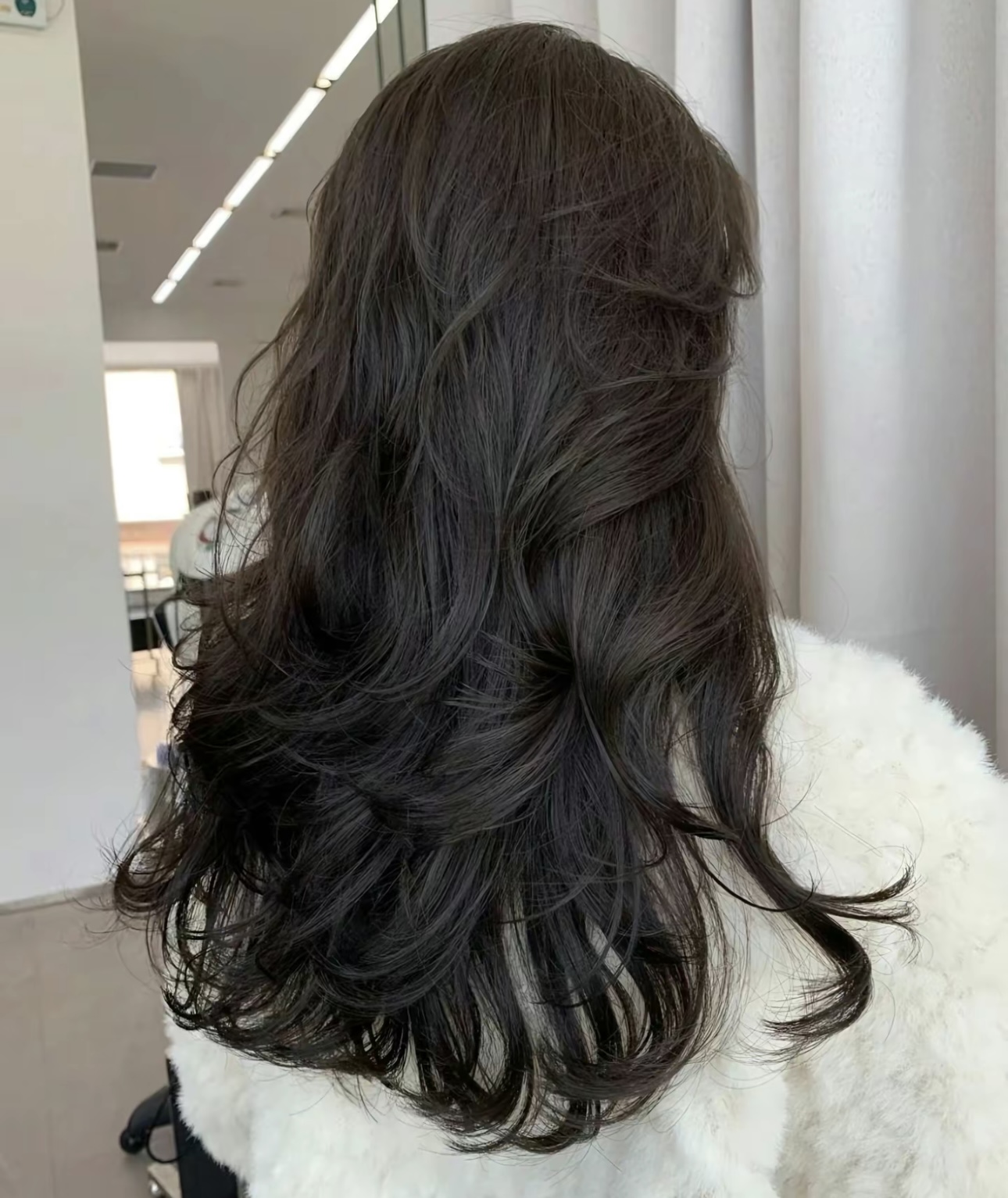女人要舍得为自己花钱，做头发贵一点又如何 配图1