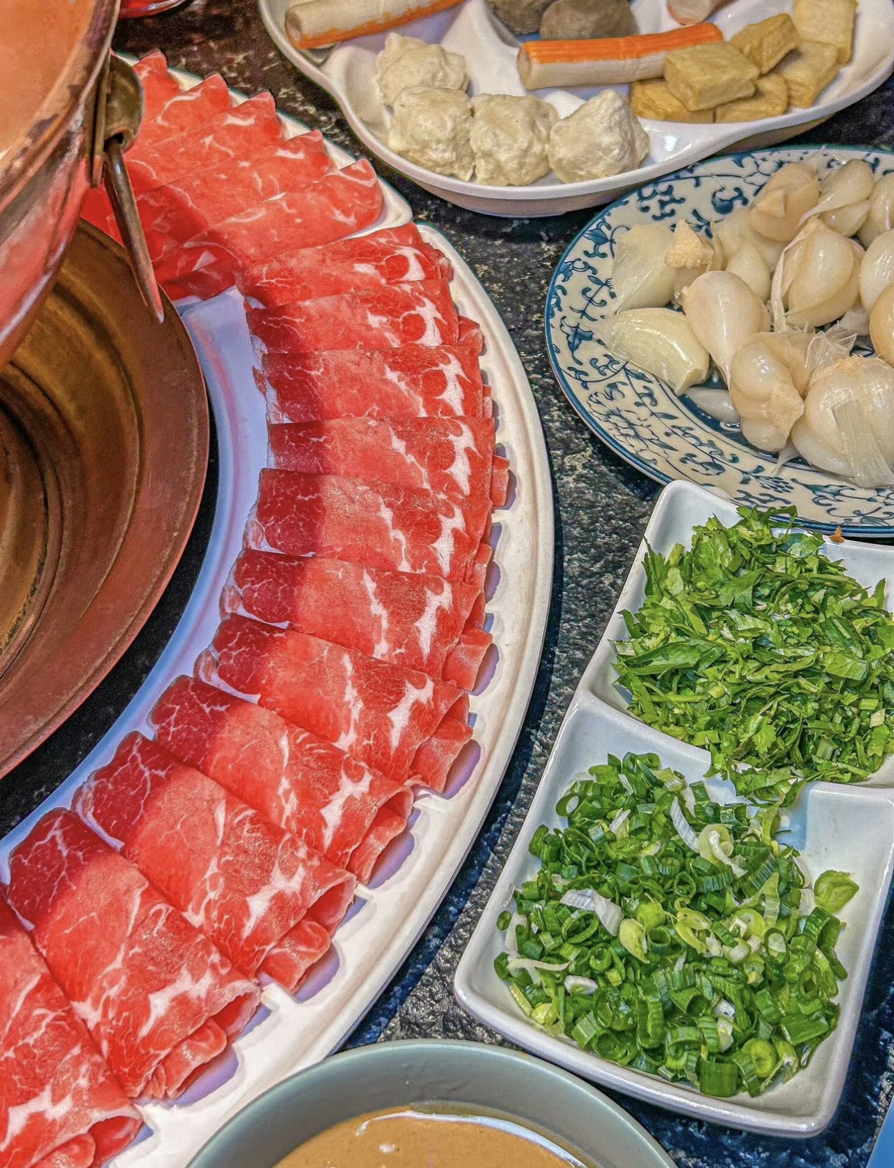 老北京火锅，传统风味，铜锅炭火，清汤涮肉 配图2