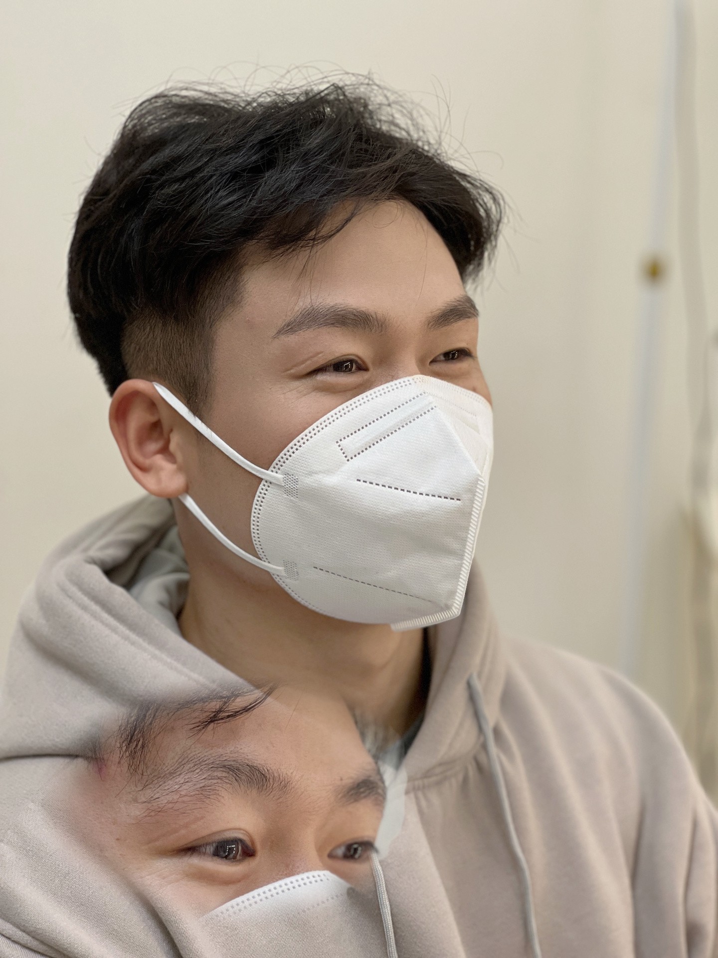 不是女生才可以精致 男生眉前后对比 配图1