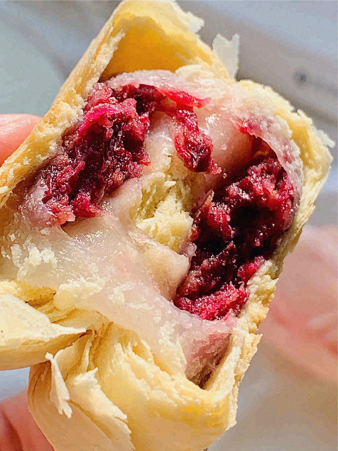 🙋云南人用食用玫瑰花来制作鲜花饼🍪这种用 配图1