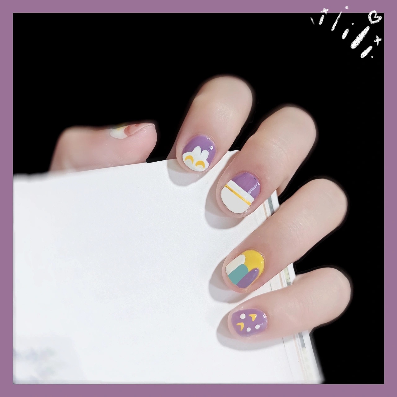 姐妹们，给大家分享一款超可爱的迪士尼美甲 配图2