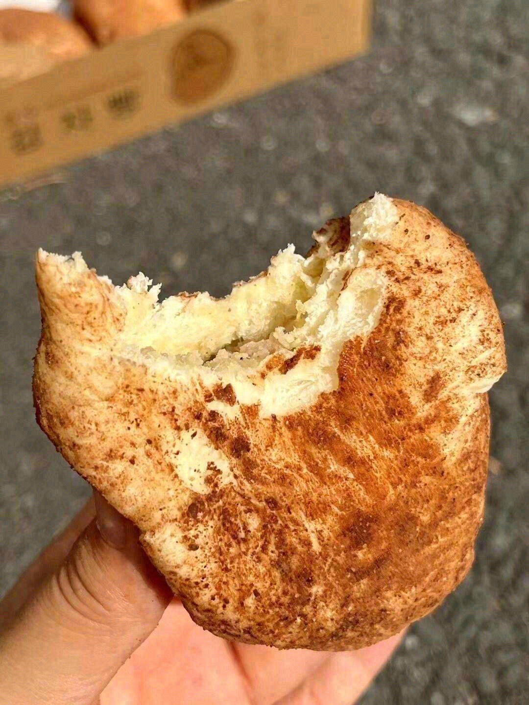 🥔它朴素、笨拙，仿佛在说“我很丑，但我很 配图2