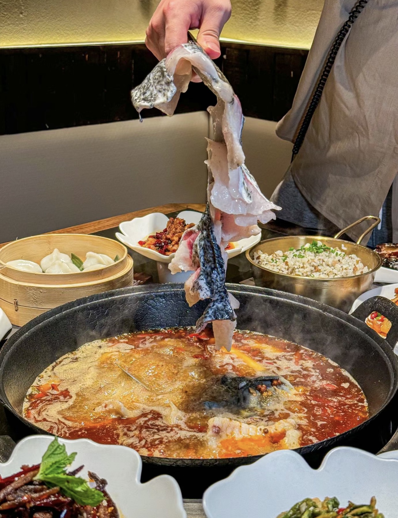 🥘 酸菜鱼火锅，一场舌尖上的盛宴！🎉 🐟 配图3
