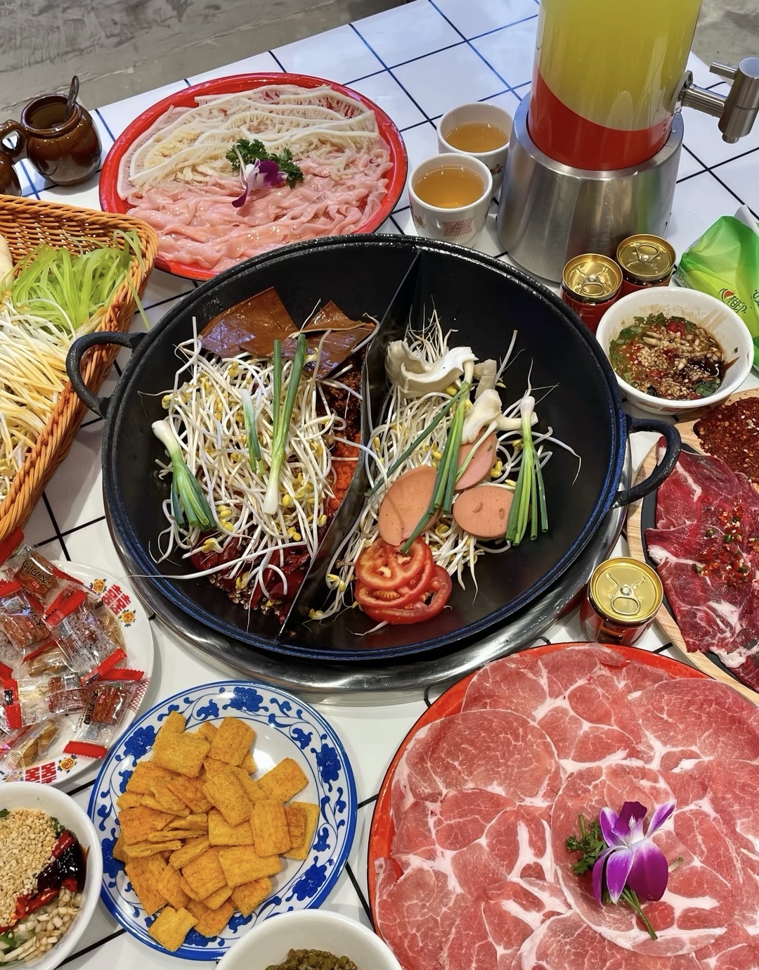 清汤是你我的初遇，红汤是你我的热恋，鸳鸯 配图1