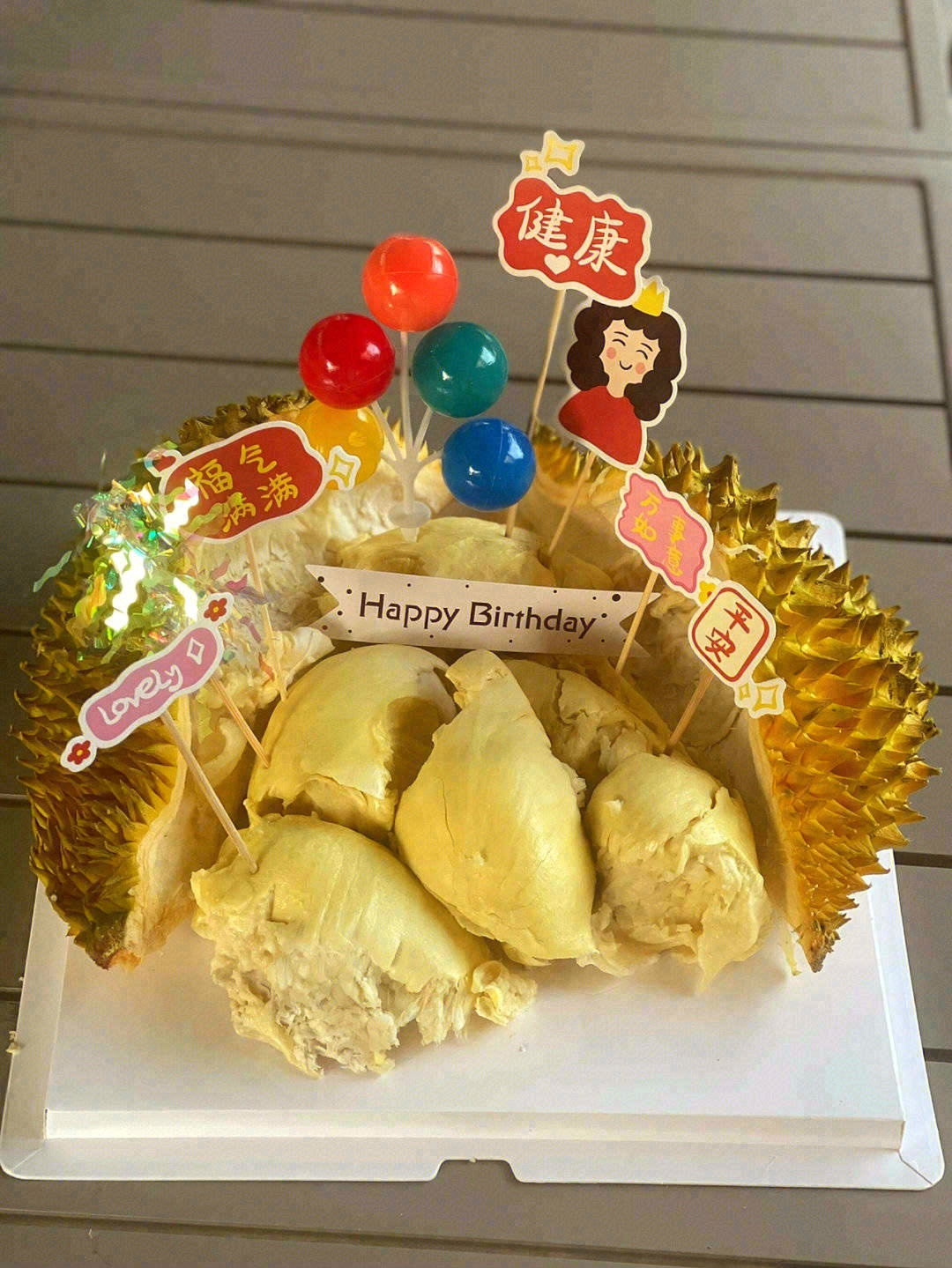 爱意东升西落，浪漫至死不渝💕#榴莲蛋糕 配图2