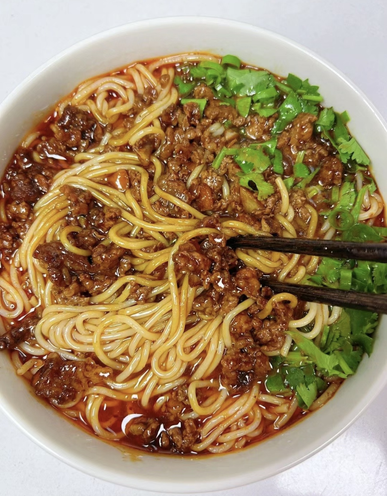 🍜炸酱米线，一口下去满满的幸福感😋！ 🍝 配图2
