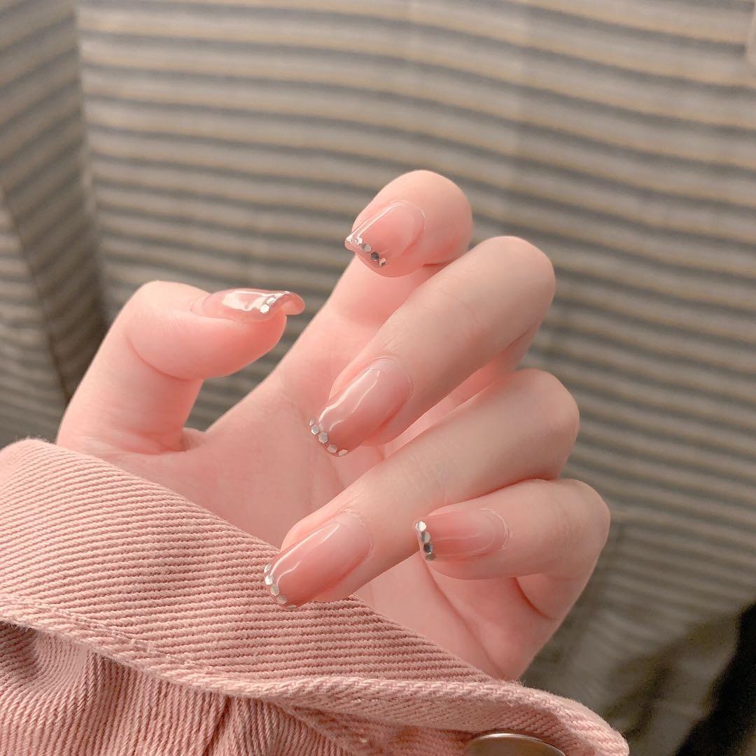 ⠀ ♥️♥️️今日份美甲♥️♥️ 简约不 配图3