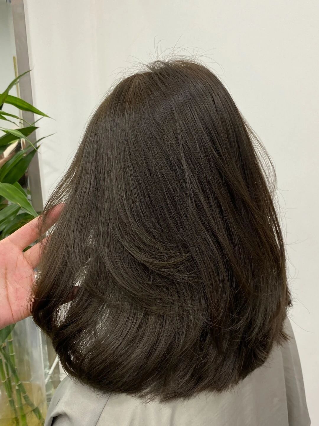 冷茶色是冷色系发色 有质感还很高端大气 