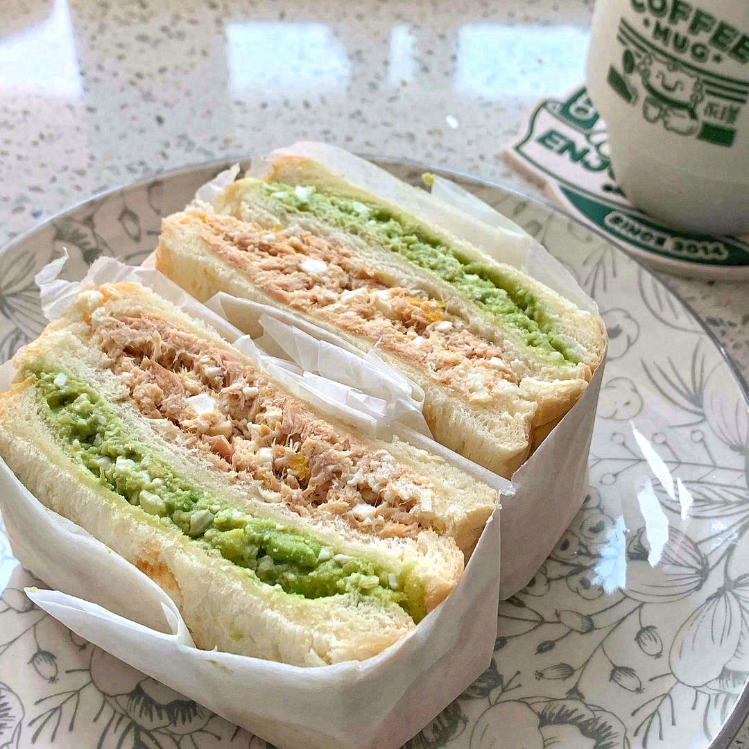 全世界都在提醒你“早点”🥪 只有我在提醒 配图2