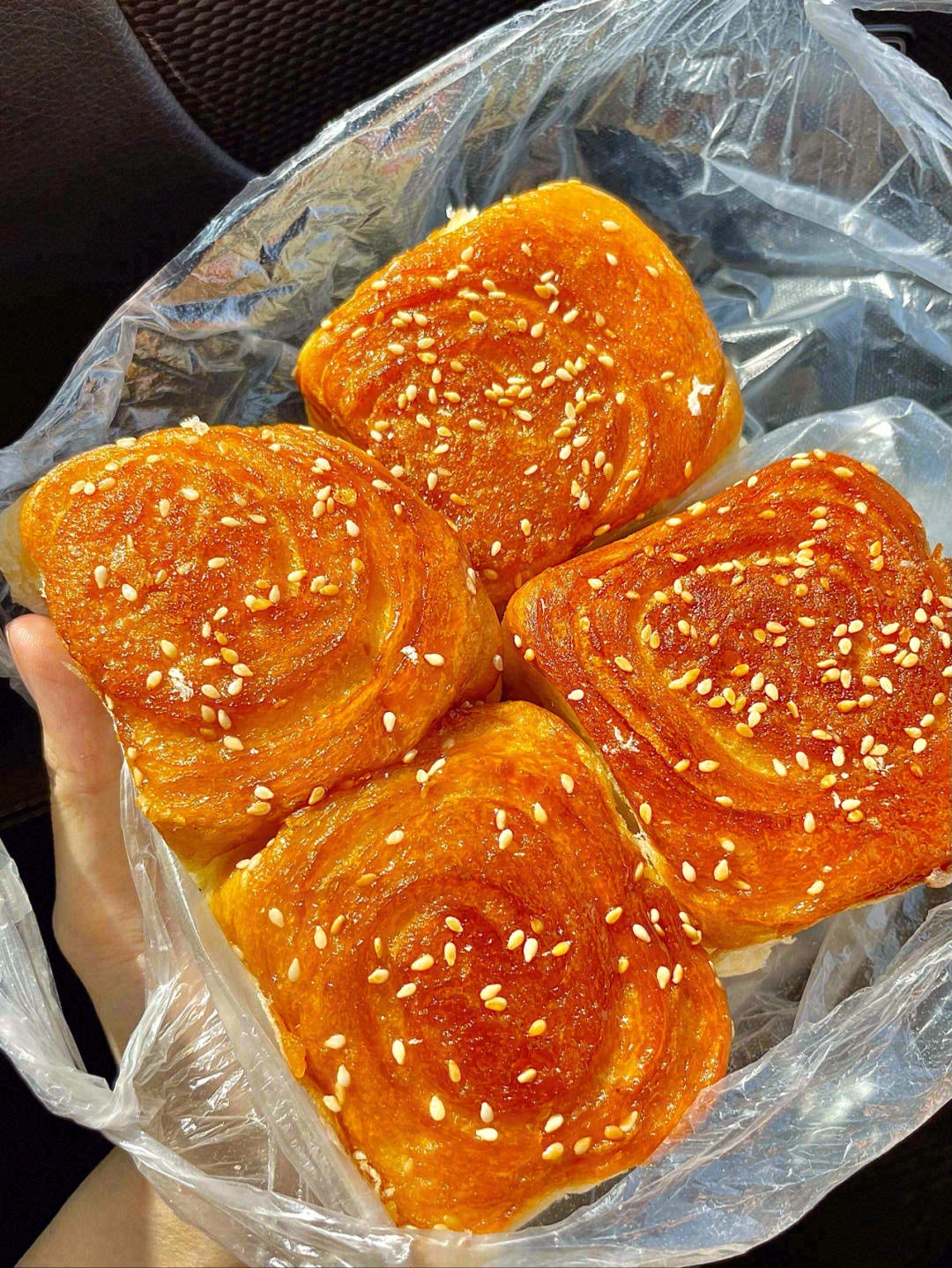 蜂蜜小面包的内里是没有任何馅料的，但口感 配图3