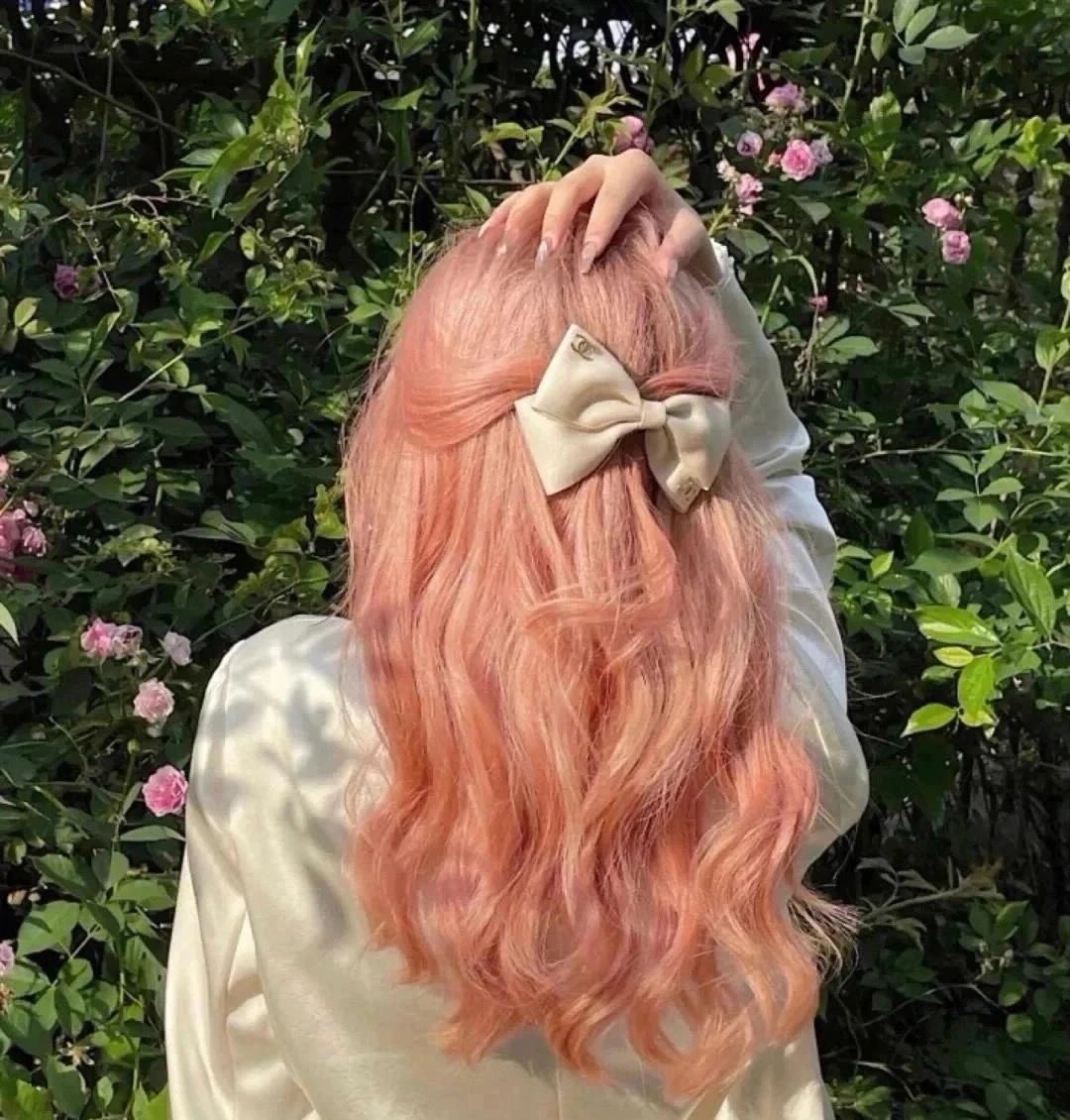 樱花粉色 满满的少女感巨显白 而且越褪越