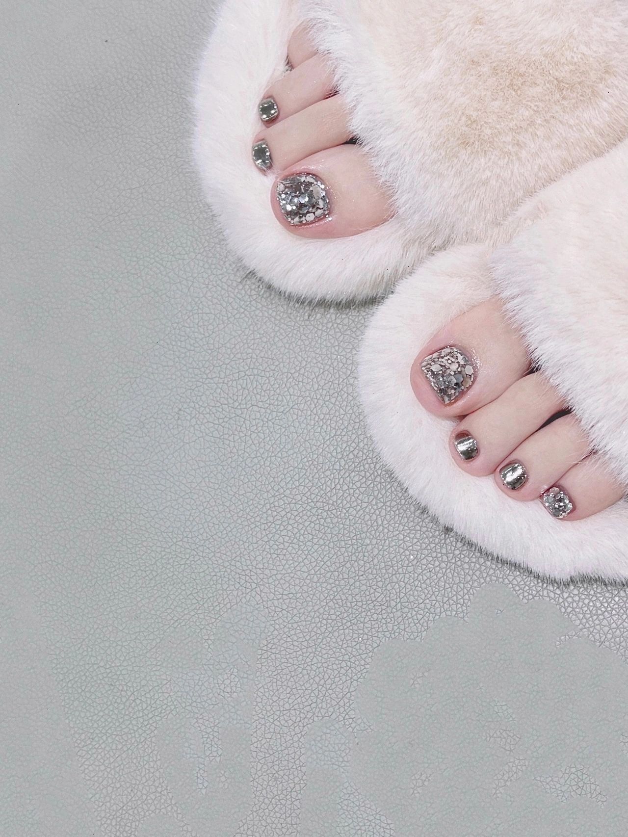 ☁️. ⁎ * ✲*｡⋆ ♡ོ 今日脚丫 配图3
