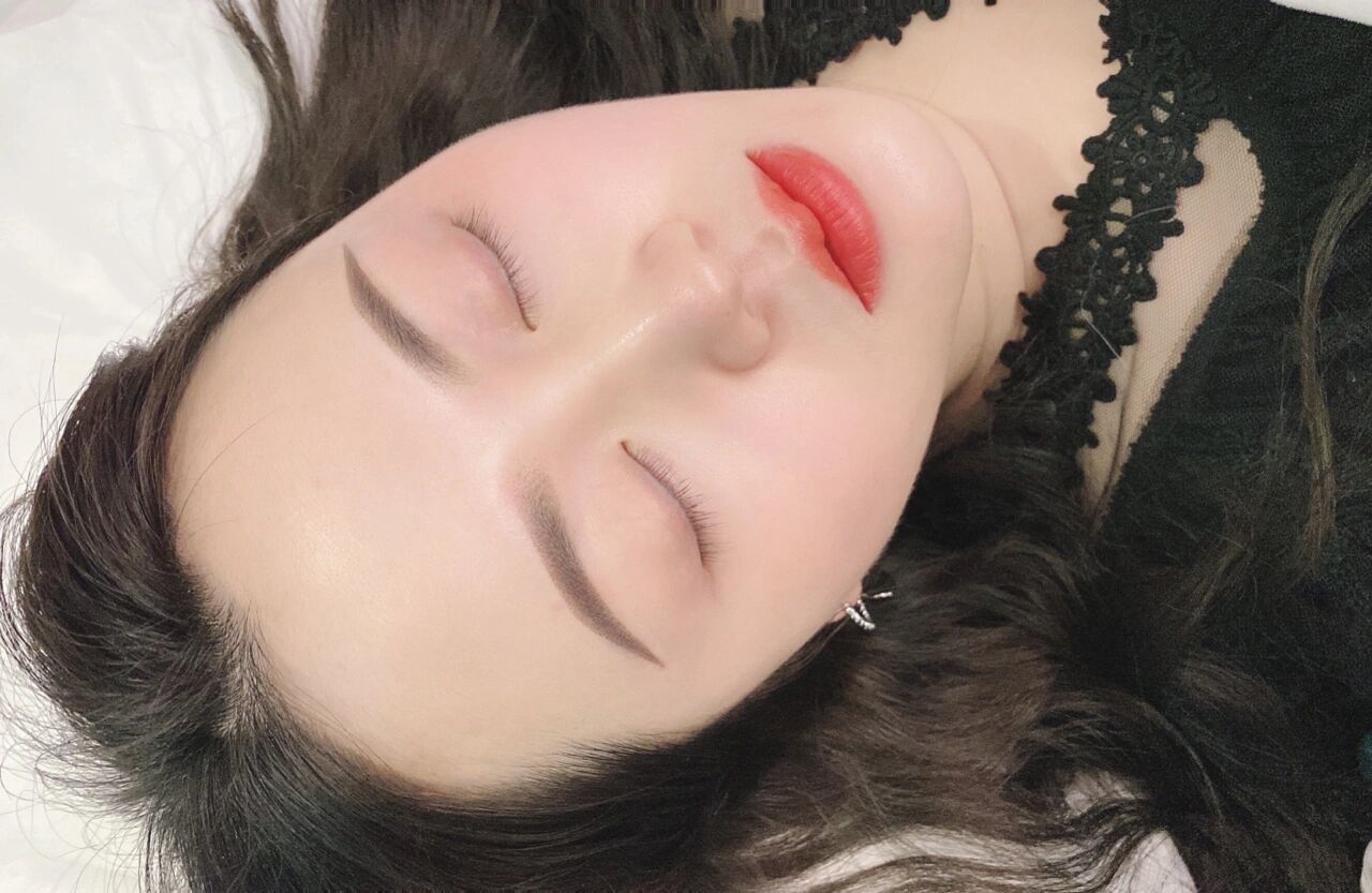 ▪️#眉毛即刻效果 美丽这件事最大的差距