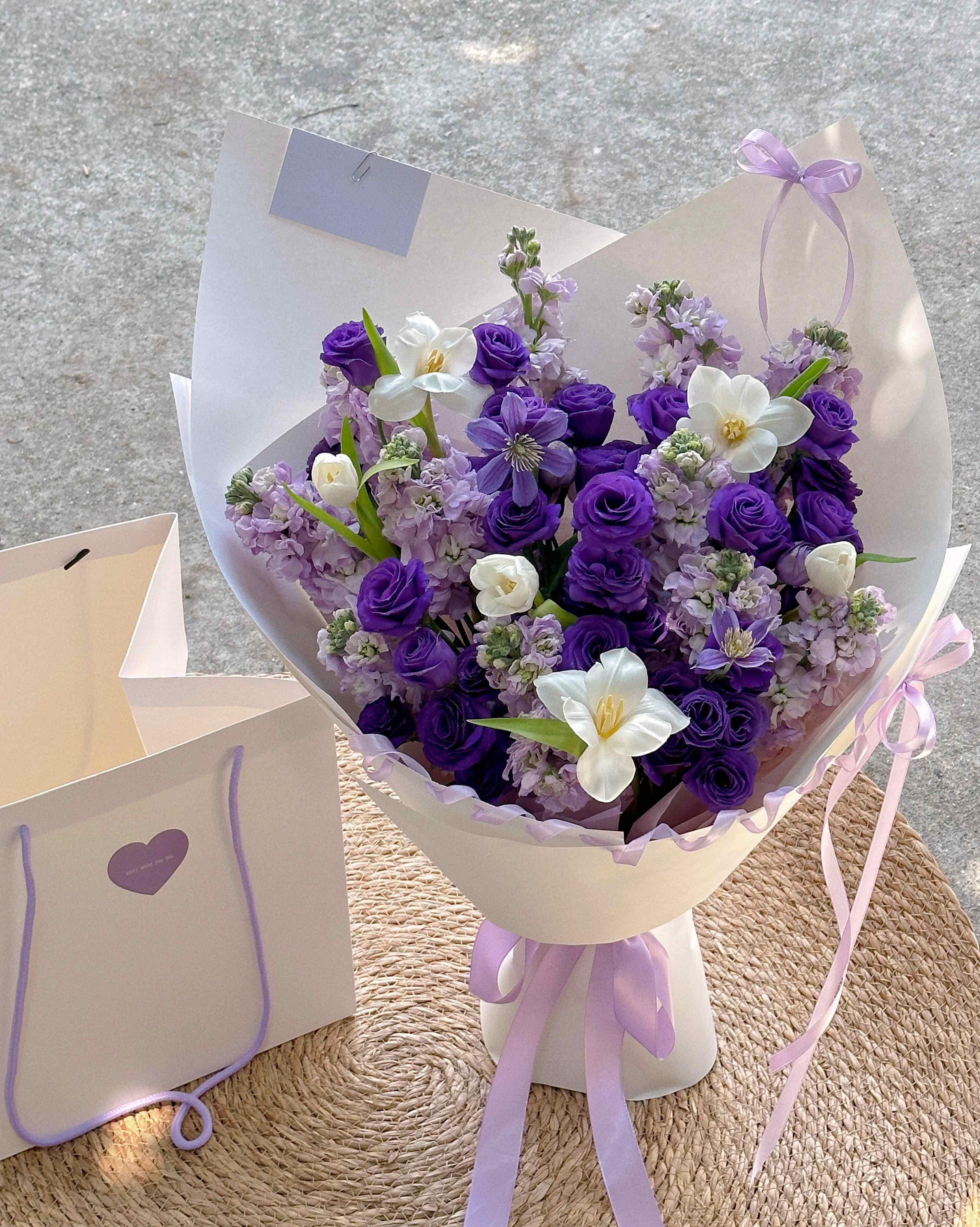 被紫色的浪漫狠狠击中 洋桔梗的深邃💜紫罗 配图2