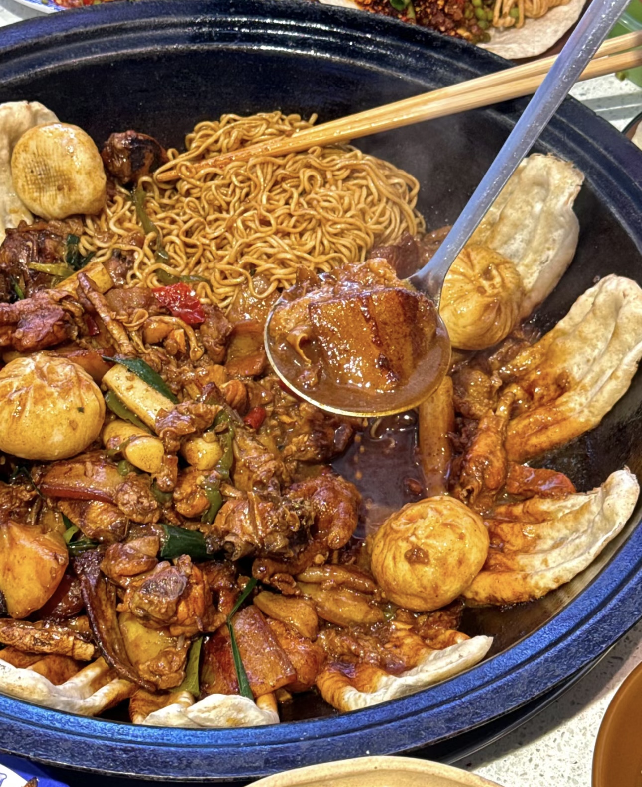 地锅鸡，一锅炖煮着乡间烟火气的美味。鸡肉 配图3