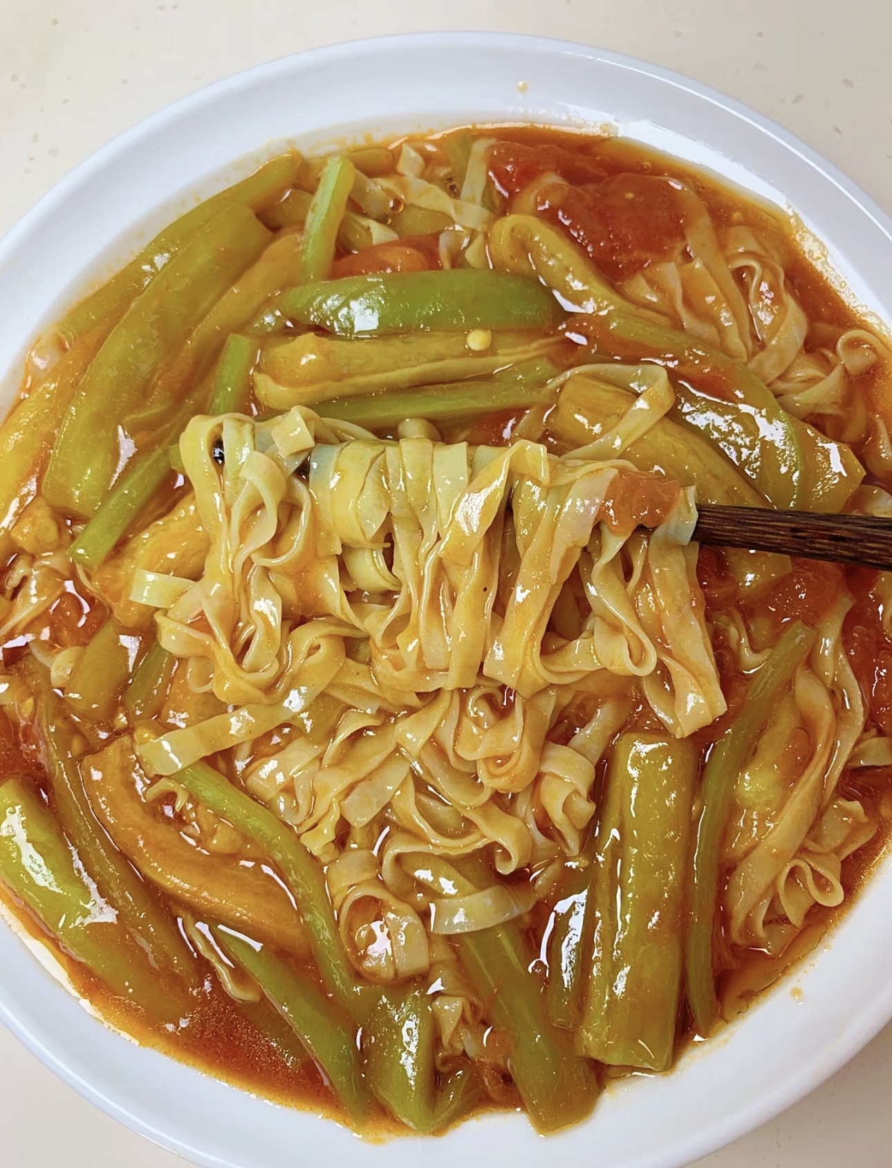 西红柿茄子拌面，热情如火的美味诱惑！酸甜 配图3