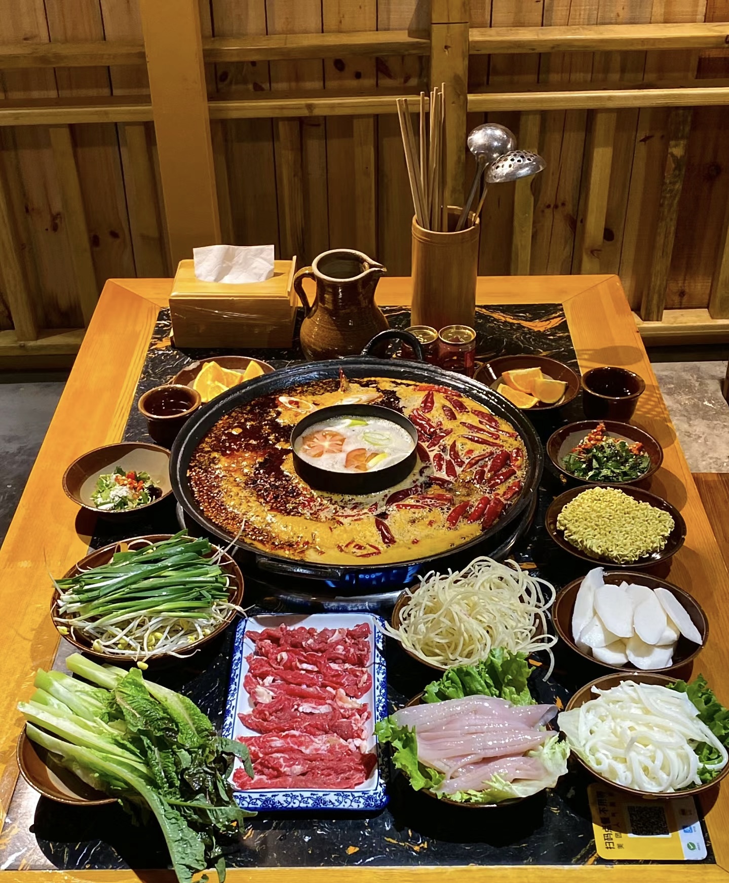 热情的火锅，点燃你的味蕾心！S丰富的菜品 配图3