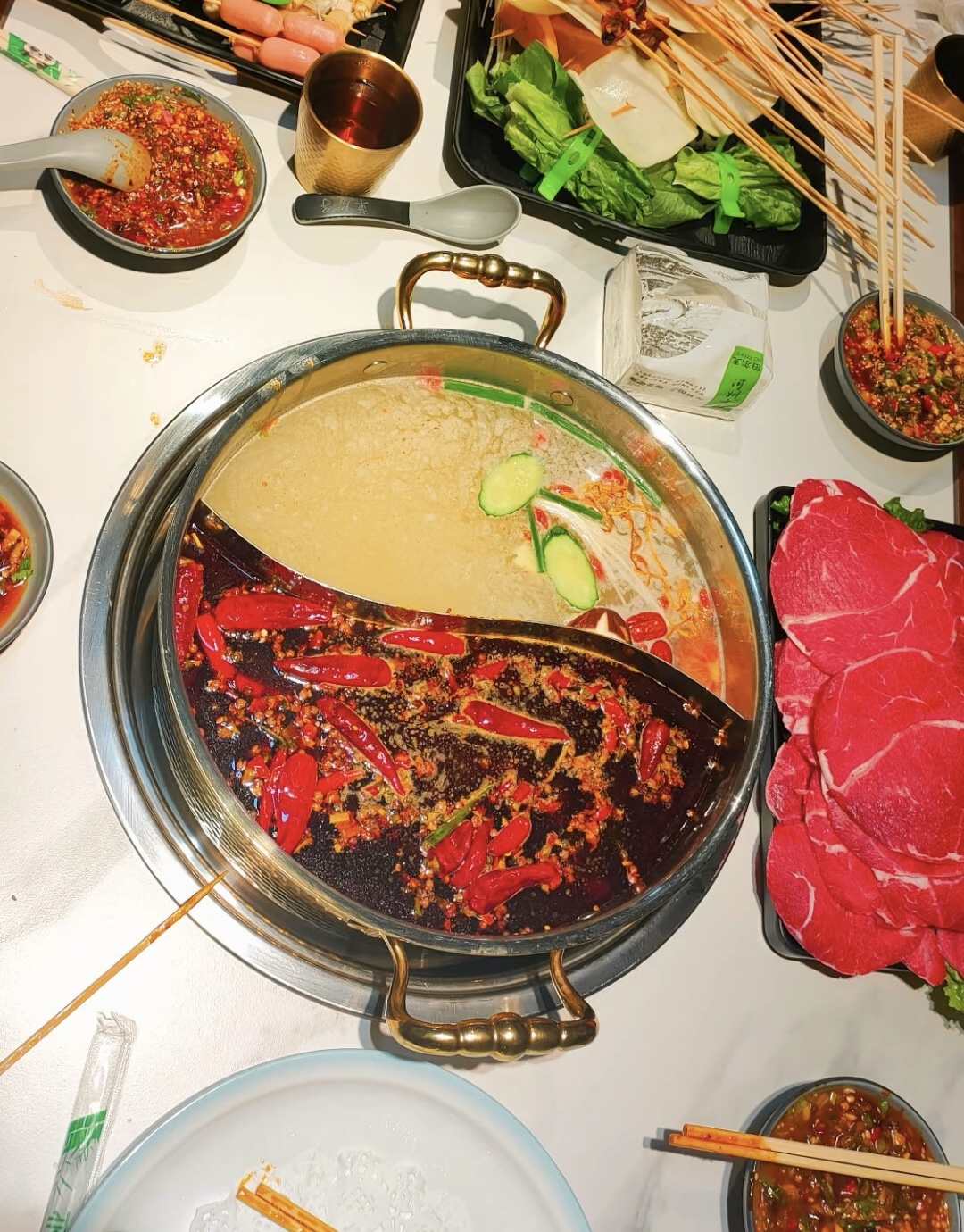 做火锅能征服人心的一定不是价格而是品质， 配图2