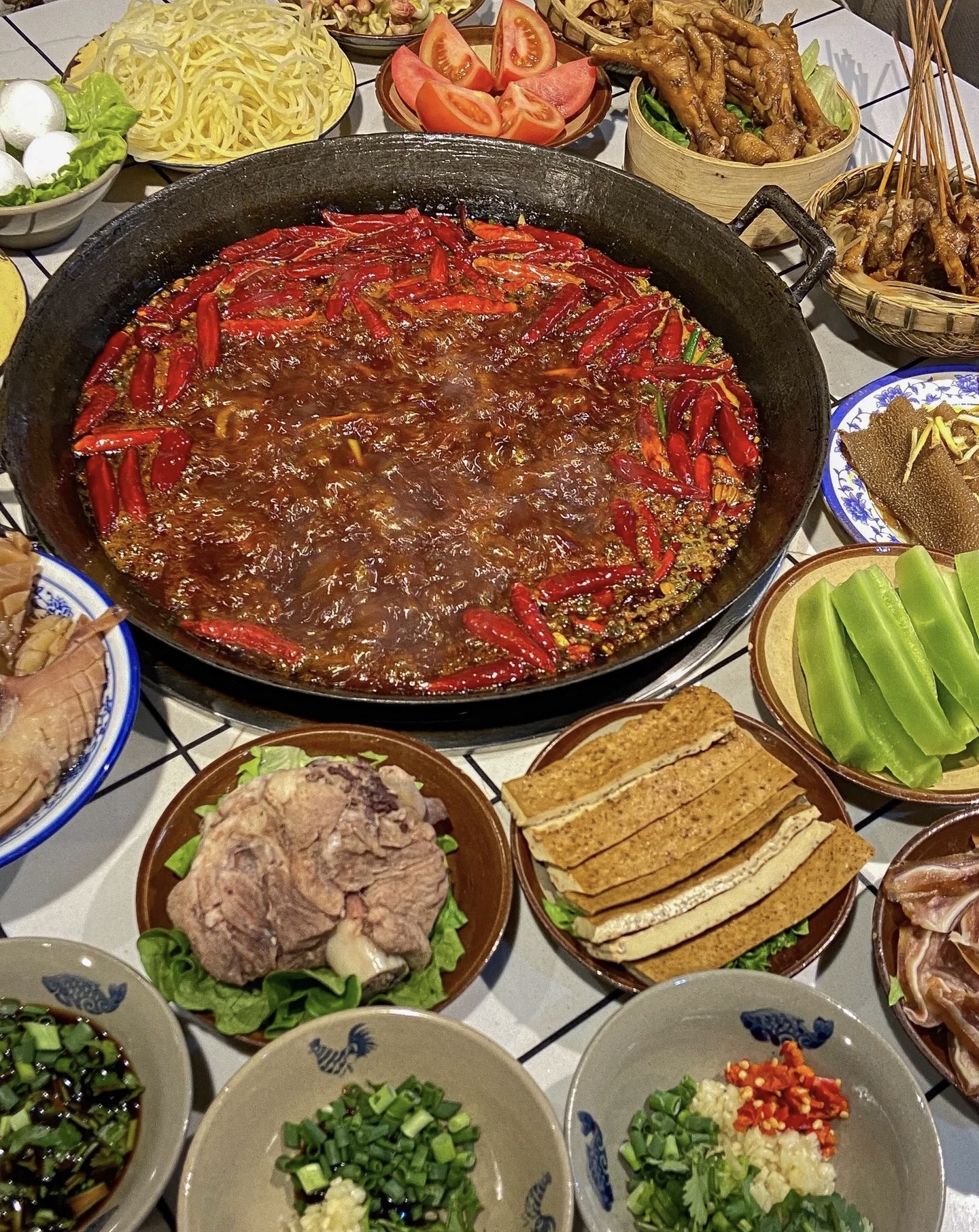 美味不分四季，火锅不分你我。我们的火锅店 配图3