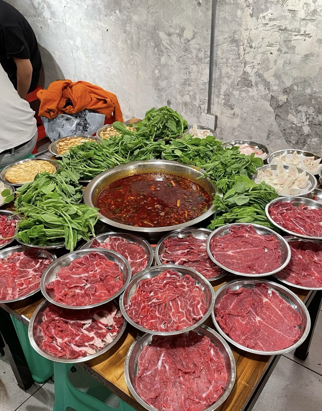 🥬 绿色蔬菜的清香，为火锅注入生机与活力 配图2
