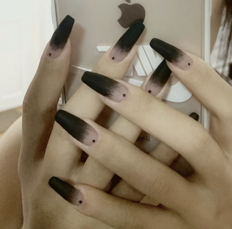 今日美甲，漂亮进行时。漂亮的话我不会说， 配图2