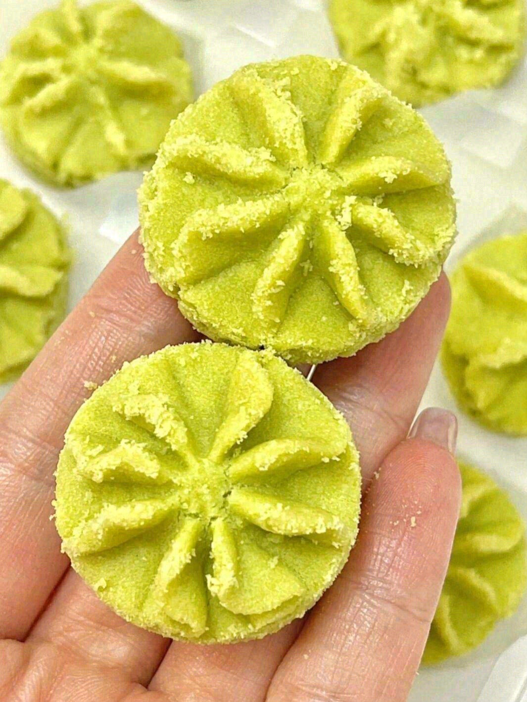 看颜色就是浓浓的绿色🍃，很有夏天的感觉🎊 配图1