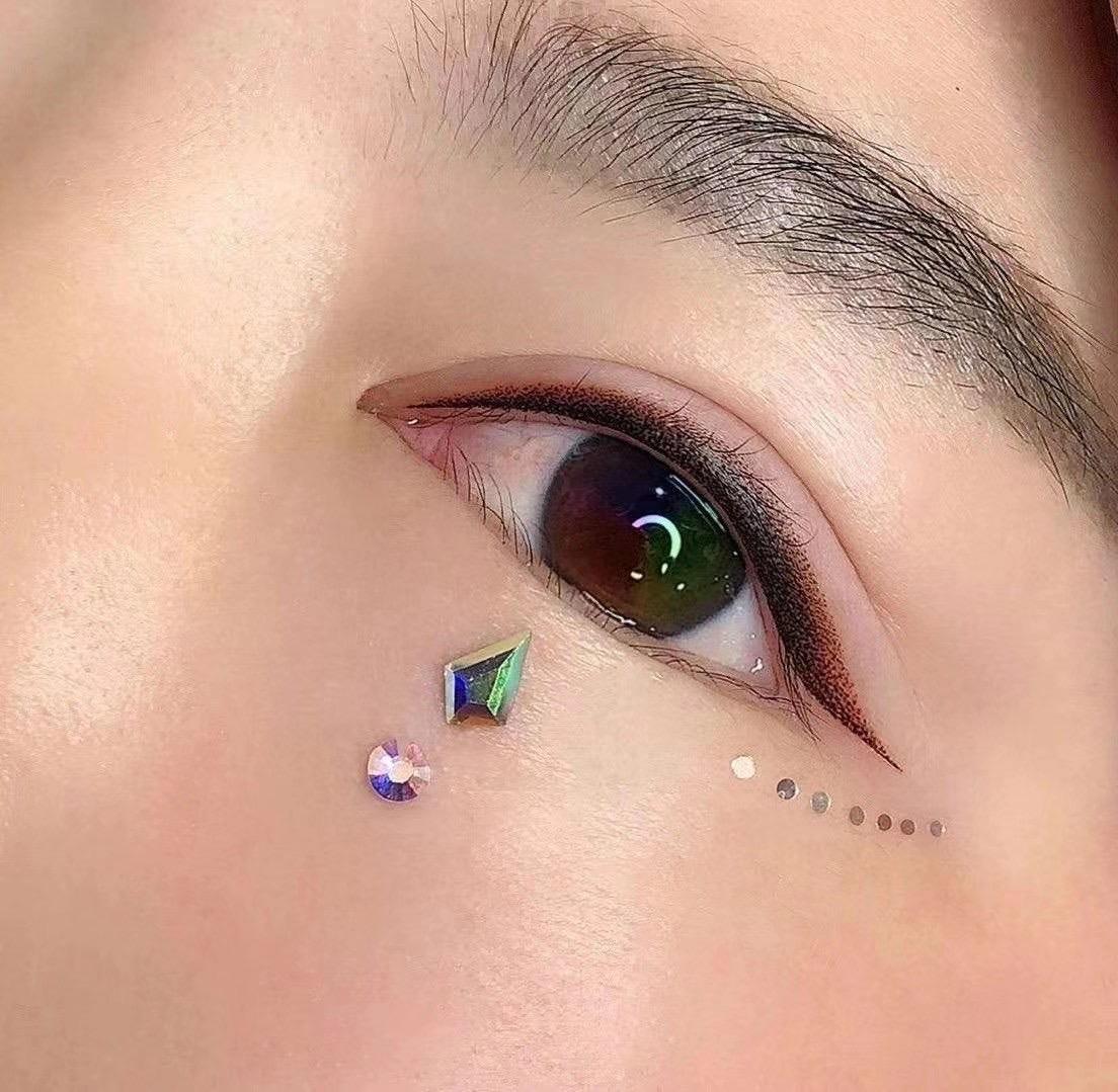 🌟 星空幻影眼雾·°⋆⠈𖤐。. 眸深似星