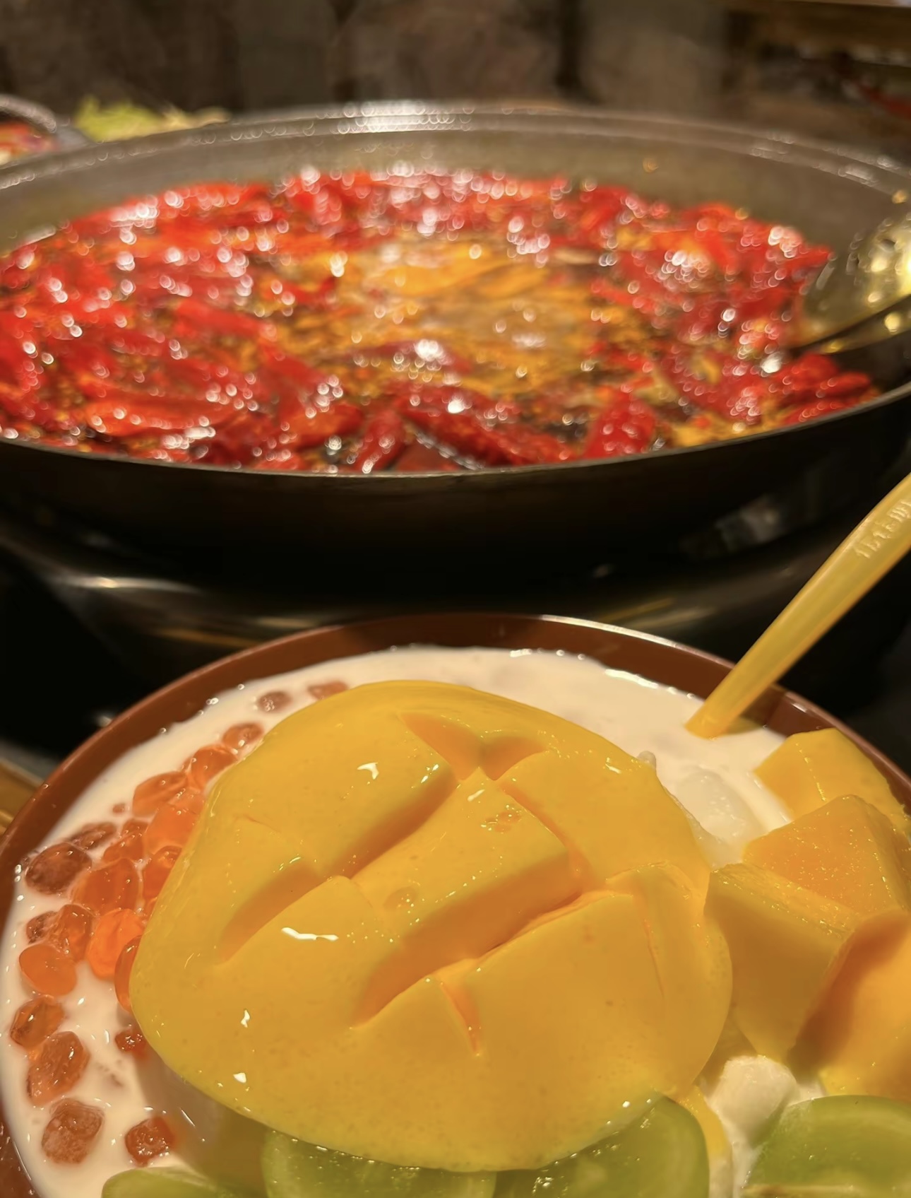 没有什么食物，比火锅更有温度 有一些话， 配图2