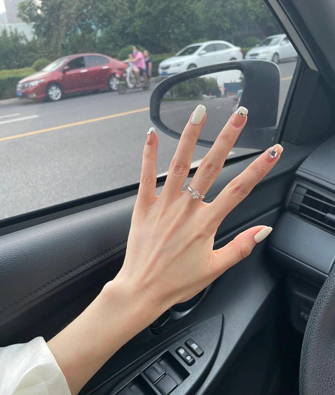 女孩子的快乐 是喝不完的奶茶 还有漂亮的 配图2