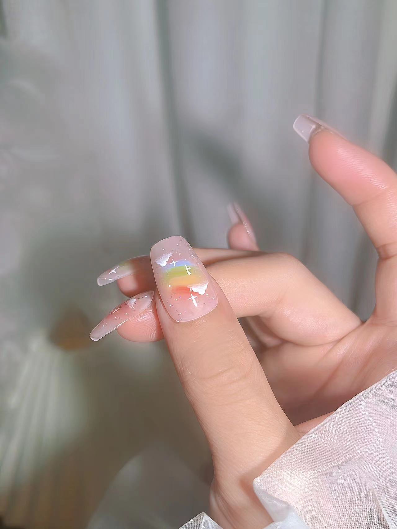 天天的彩虹云朵晕染美甲💅🏻来啦 #店铺名 配图2