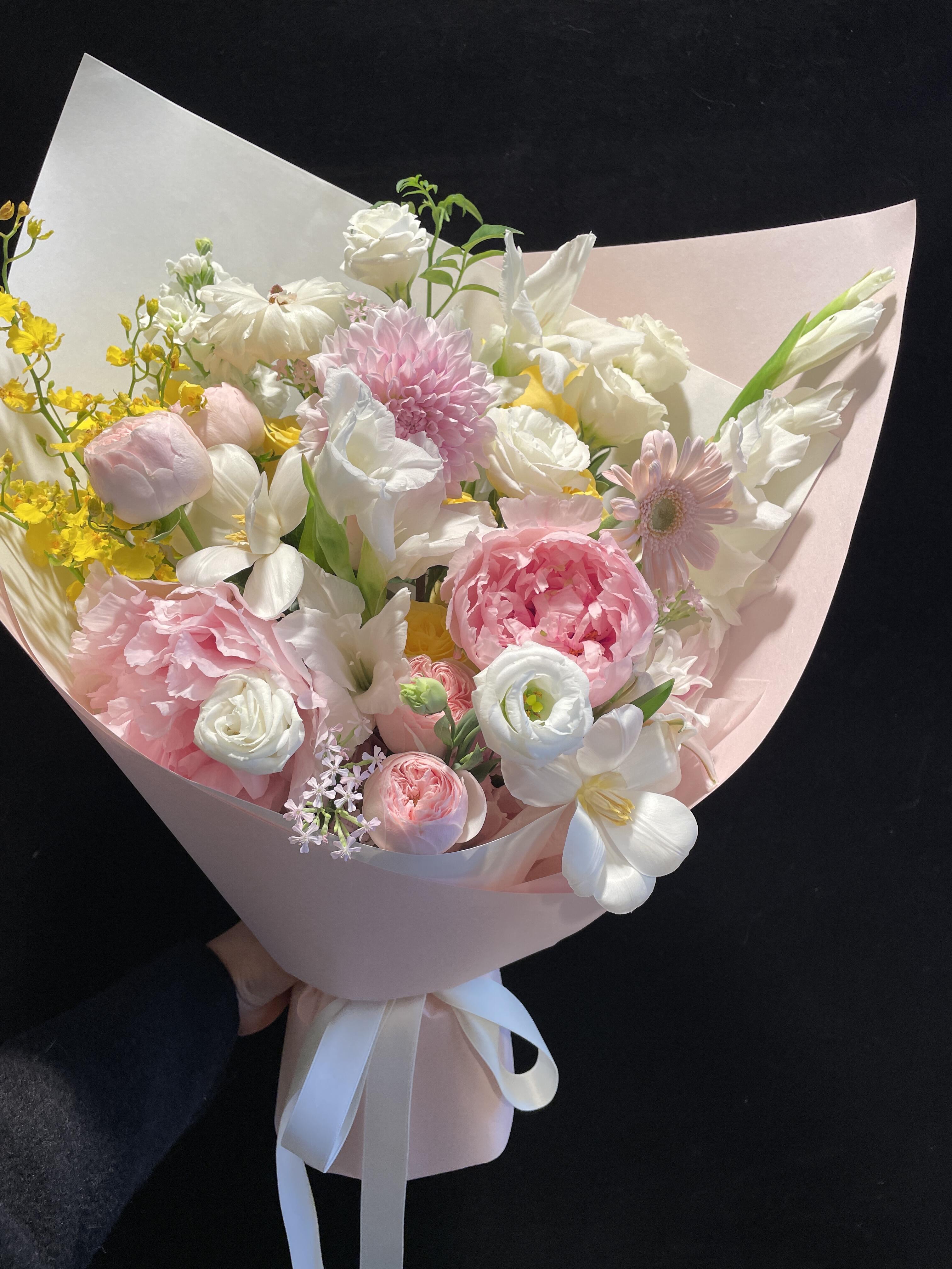 母亲节芍药混搭花束💐 世上🌸最美好的事  配图1