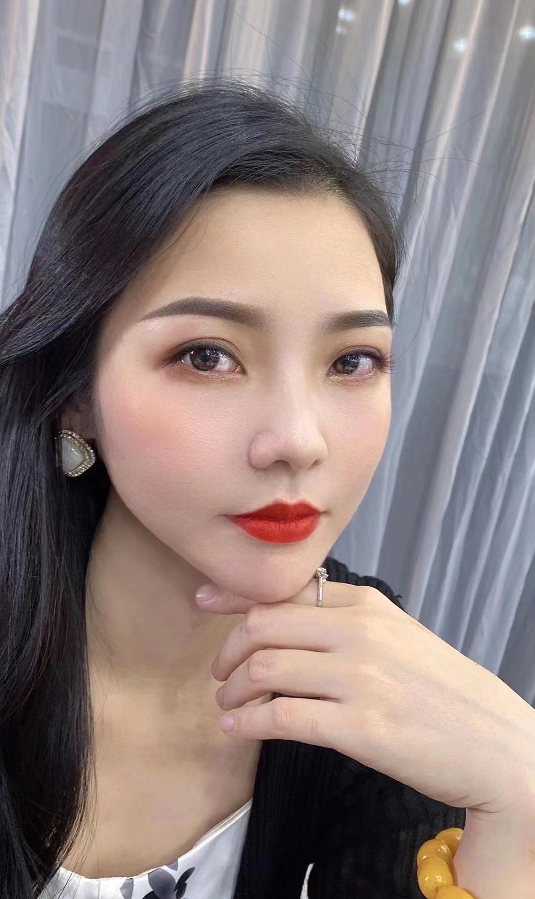 女人真正的高级感： 来自于每个细节的精致