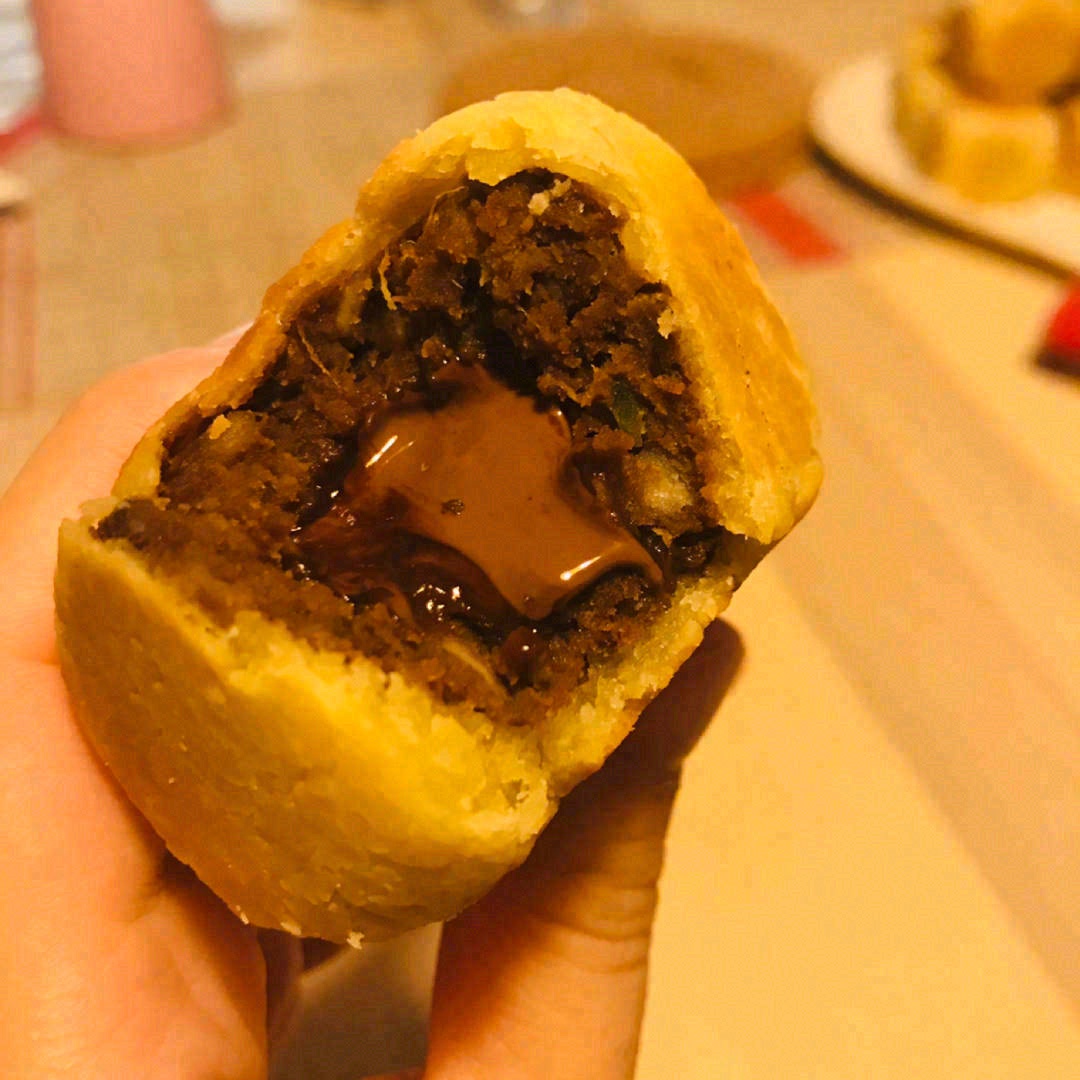 🍫里面的流心真的很给力，看起来诱人😍吃起 配图2