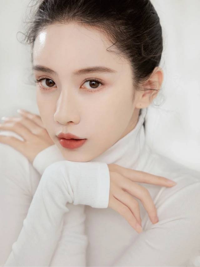#抗衰老💕 “脸”是女人的脸面 它可以不