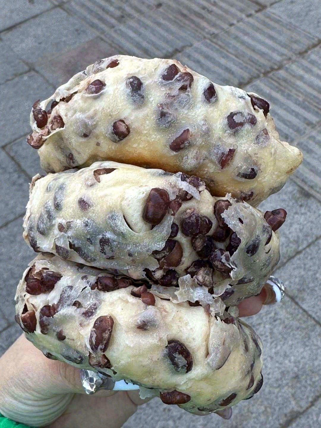 🍪香甜松软，奶香奶香的🥛 有满满的红豆还 配图2