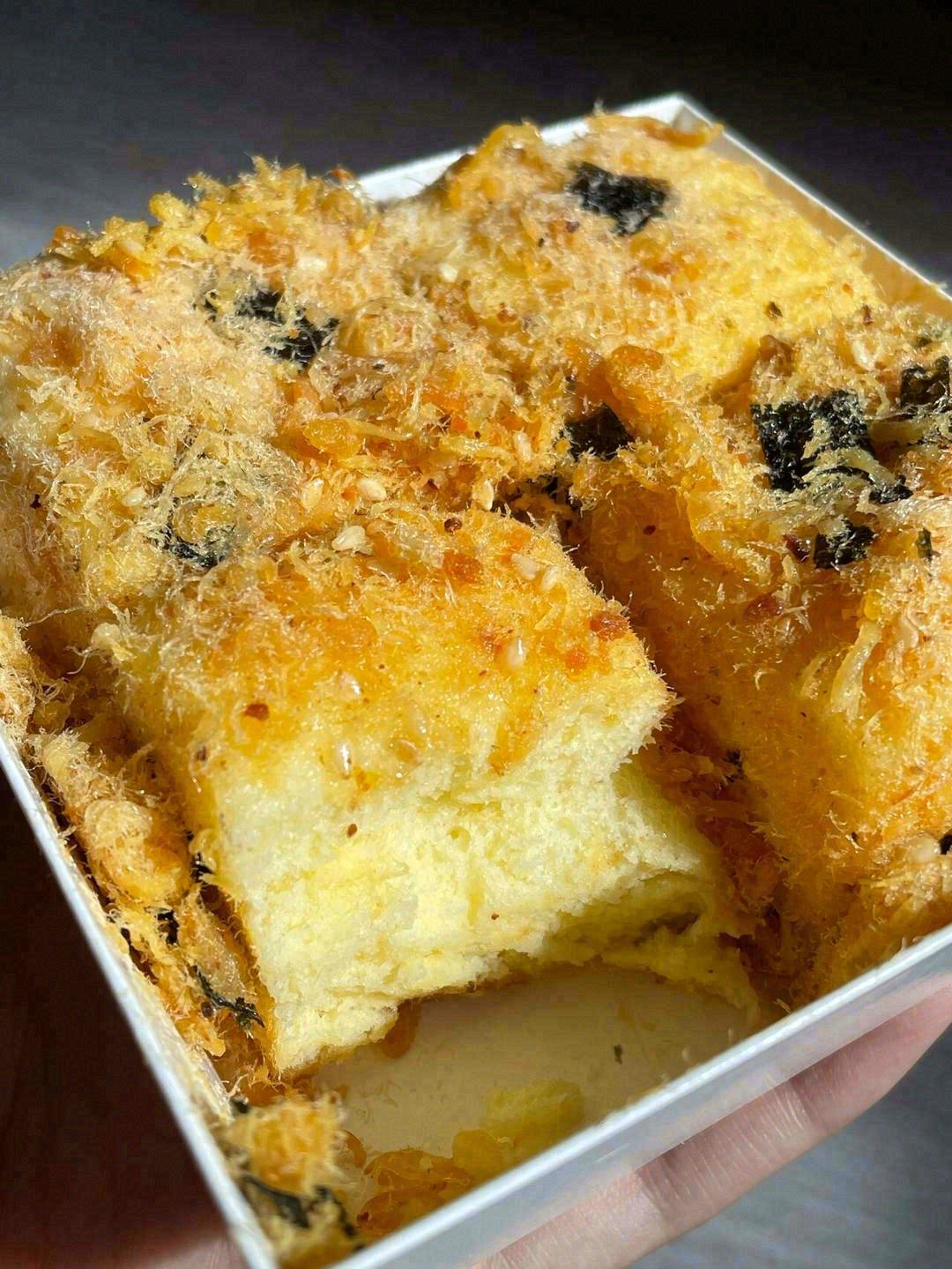 🦀蟹肉松的咸香透着蛋糕的微甜🥞 蛋糕的绵 配图1
